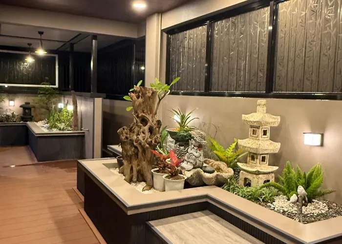 Luxe House Of Zs * Manila